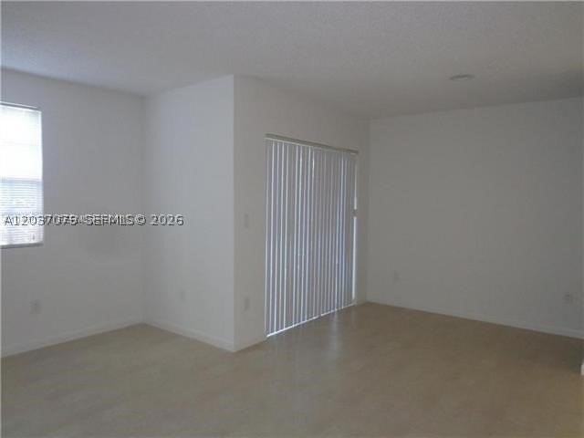 1267 Sw 46th Ave #2315 - Photo 6 of 18