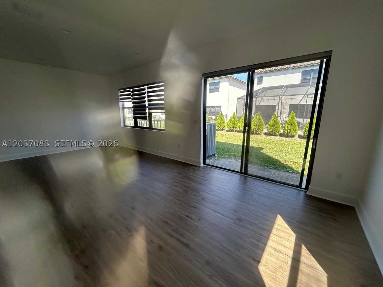 5525 Agostino Way - Photo 5 of 50
