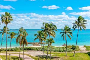 featured image of 19242 Fisher Island Dr #19242