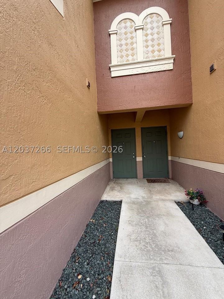 11771 Saint Andrews Pl #104