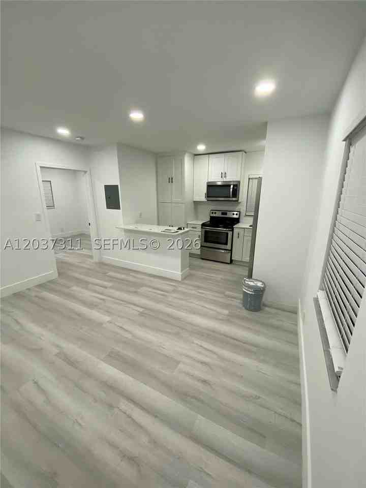 3071 Sw 27th Ave #4 - Photo 2 of 7