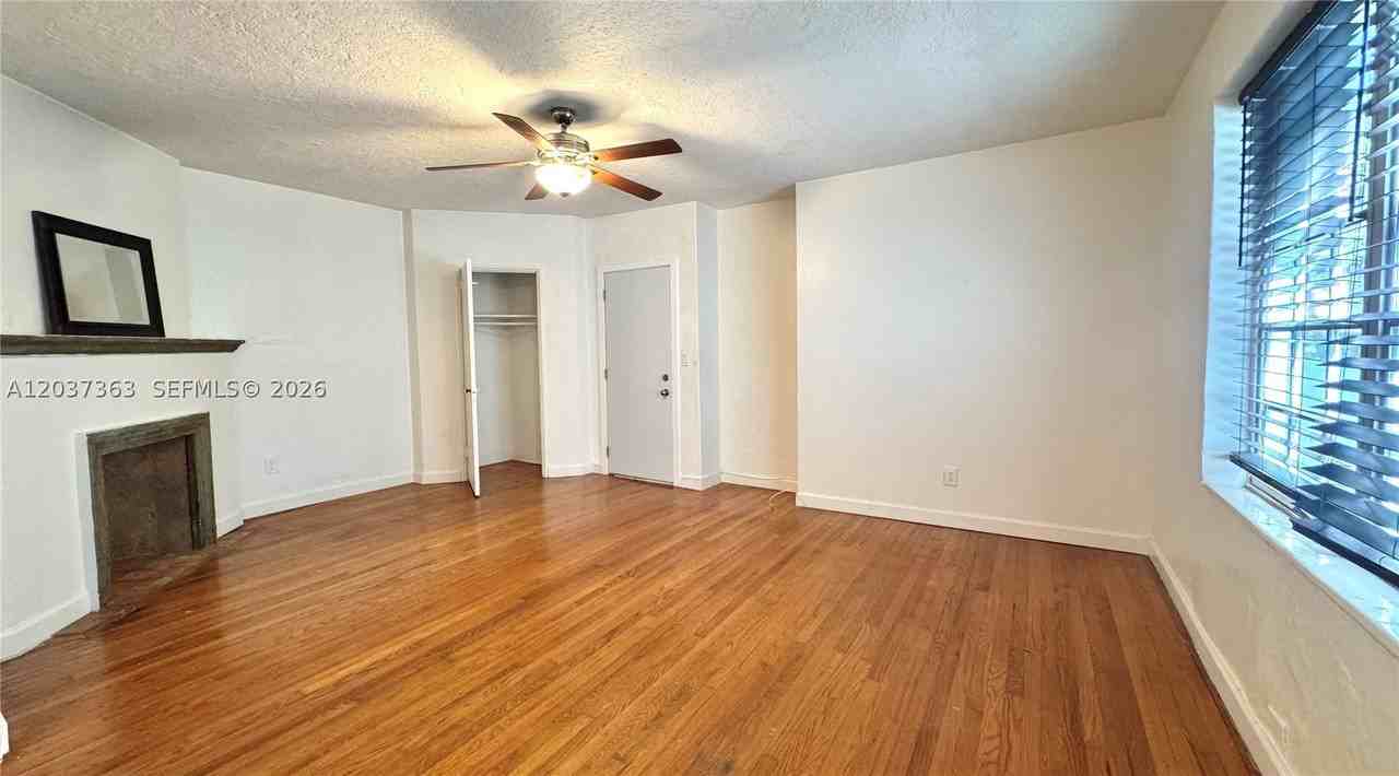 751 Euclid Ave #2
