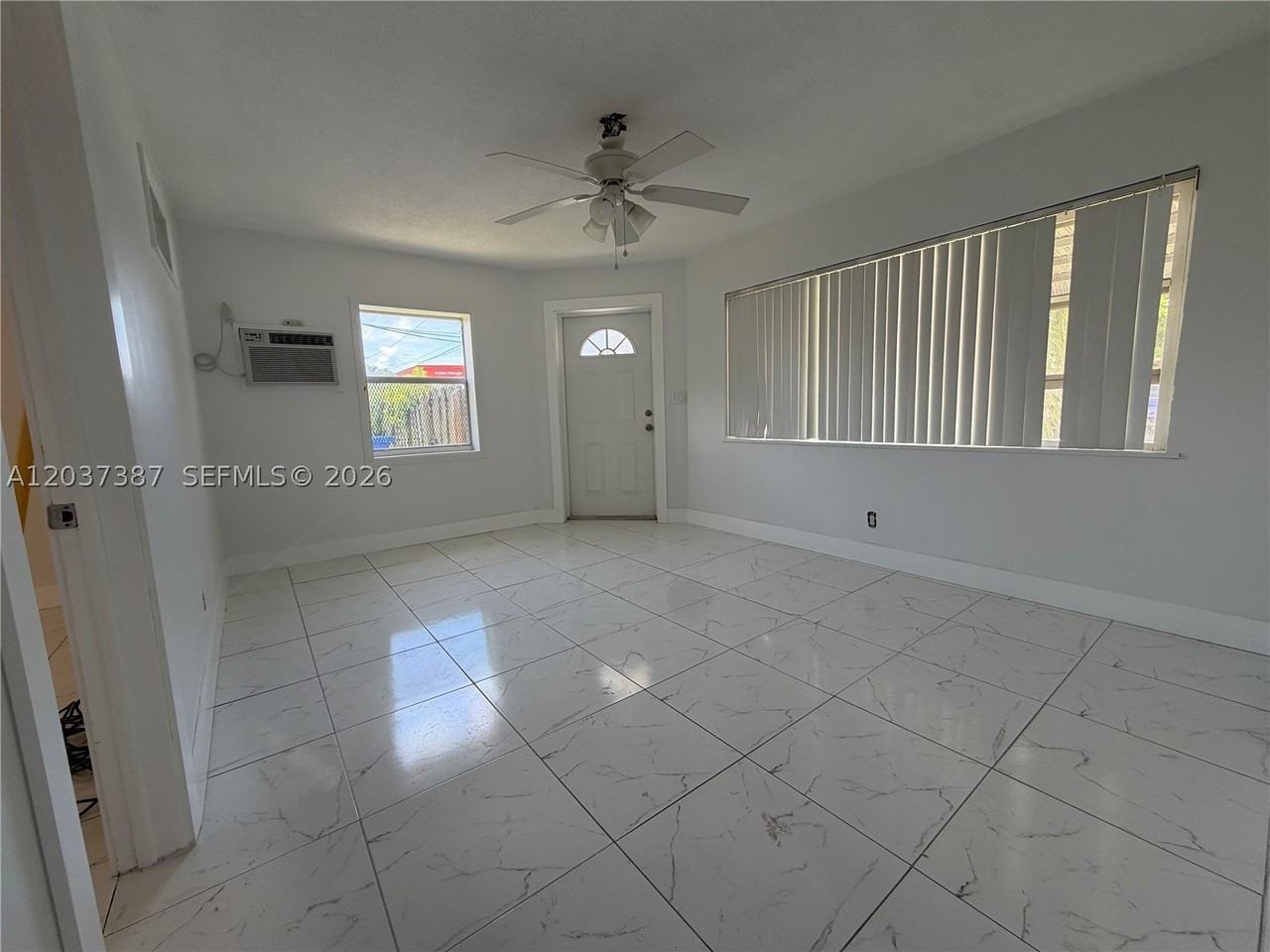 405407 Se 23rd St #407 - Photo 6 of 12