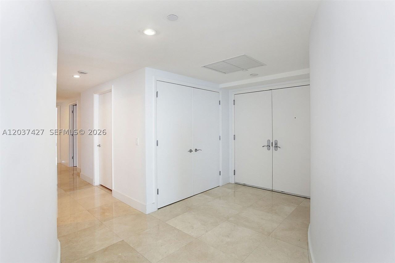 17001 Collins Ave #1201 - Photo 4 of 26