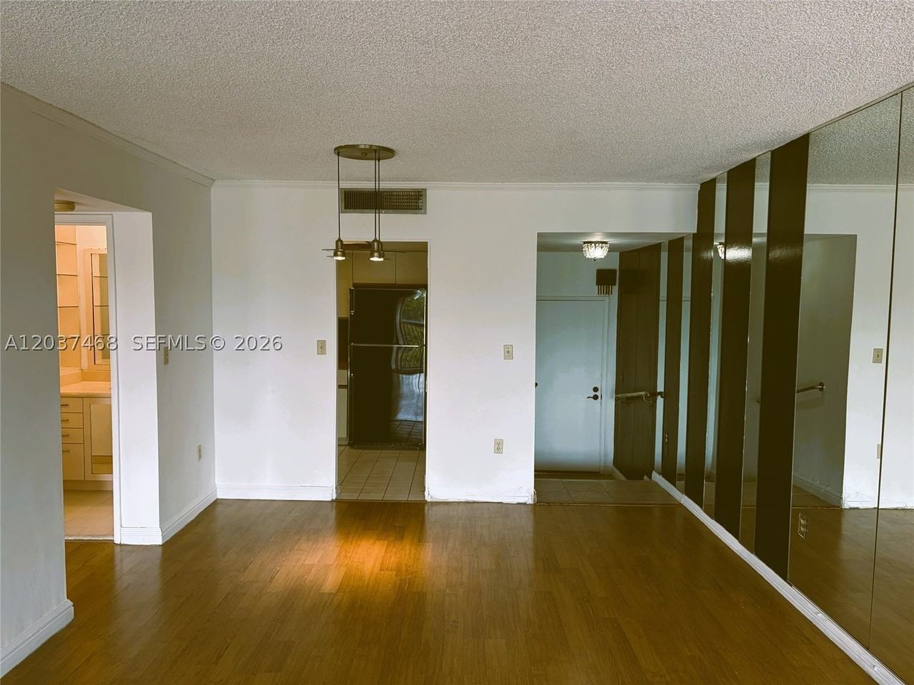 8775 Park Blvd #406 - Photo 3 of 23