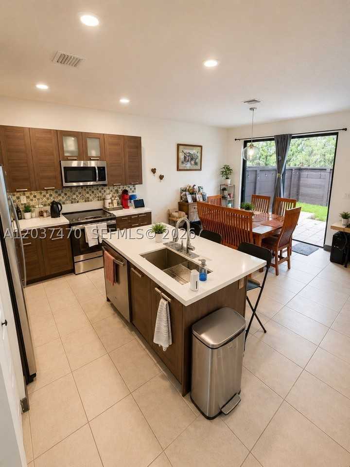 15778 Nw 91st Ct #15778 - Photo 2 of 14