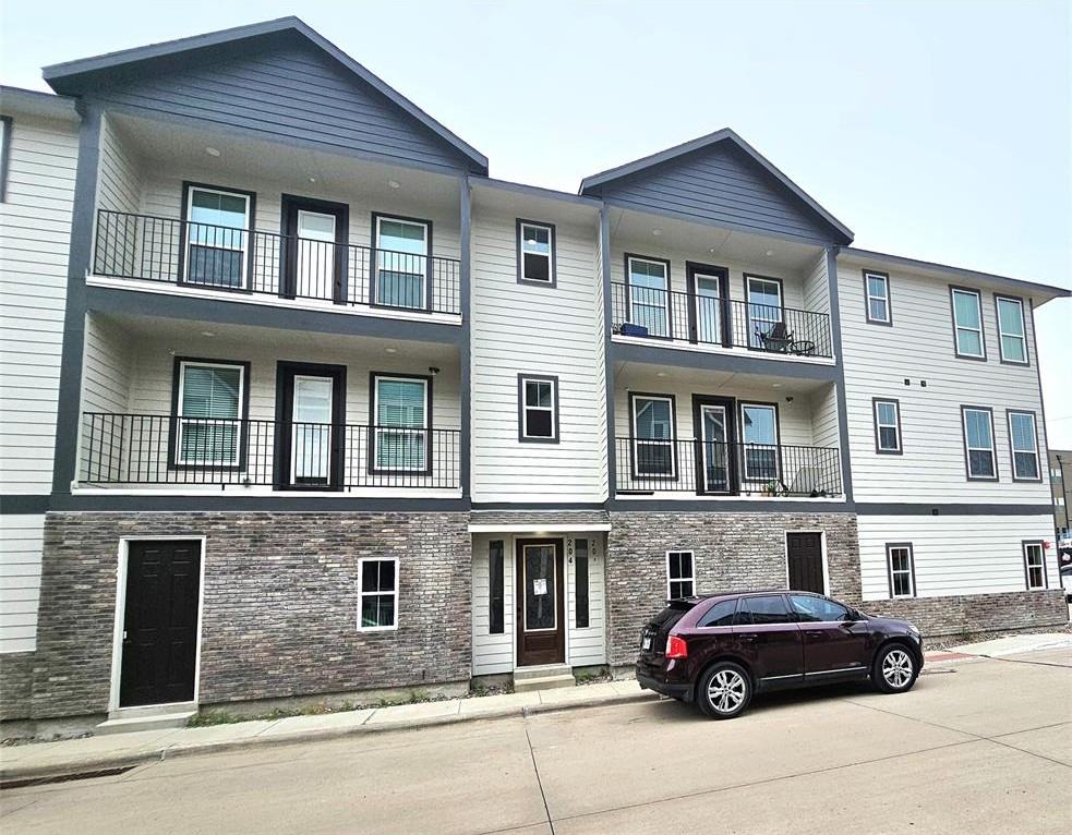 206 S Village Way ##304