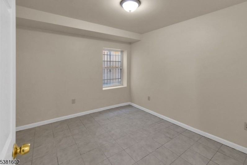 95 1st St Unit 1 - Photo 2 of 4