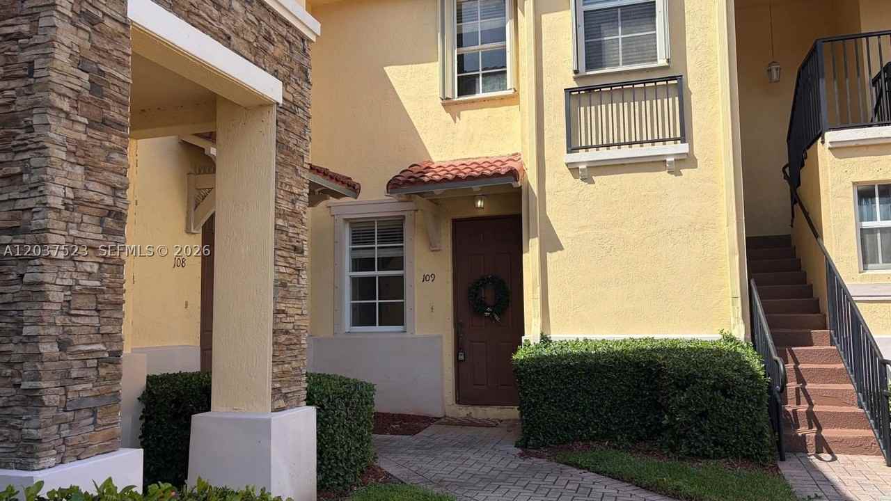 1690 Ne 33rd Ave #109-6 - Photo 3 of 49