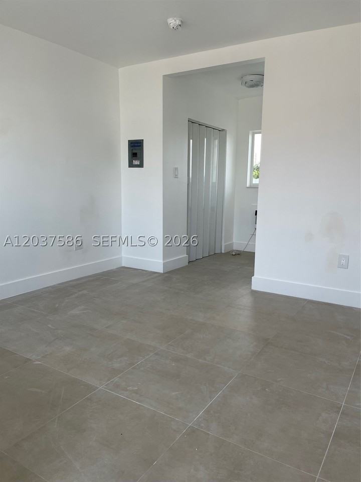 2196 Ali Baba Ave #6 - Photo 5 of 7