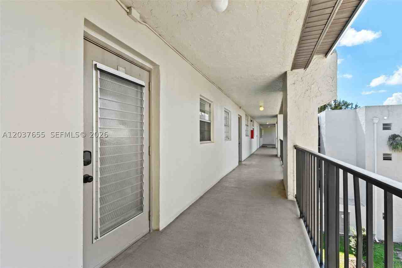 9480 Poinciana Pl #407 - Photo 3 of 21