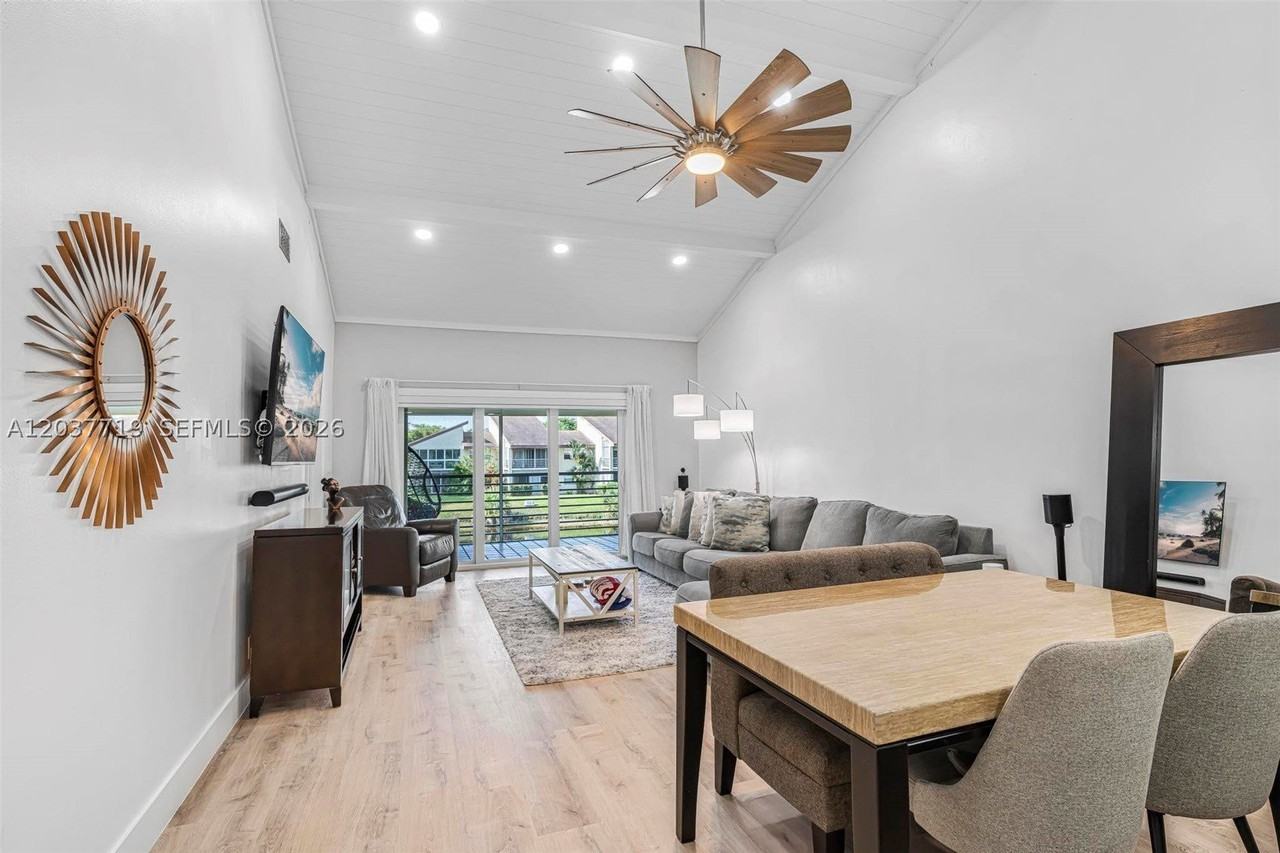 8770 Azalea Ct #203 - Photo 6 of 33