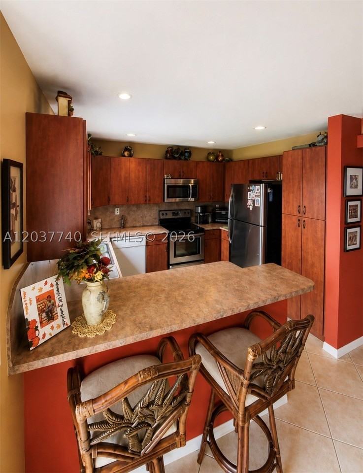 16355 Sw 46th Ter #16355 - Photo 3 of 18