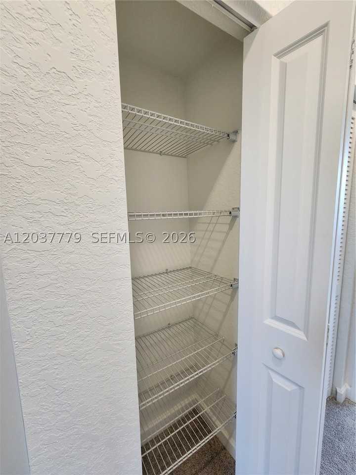 263 SE 11th Ct #0 - Photo 5 of 21