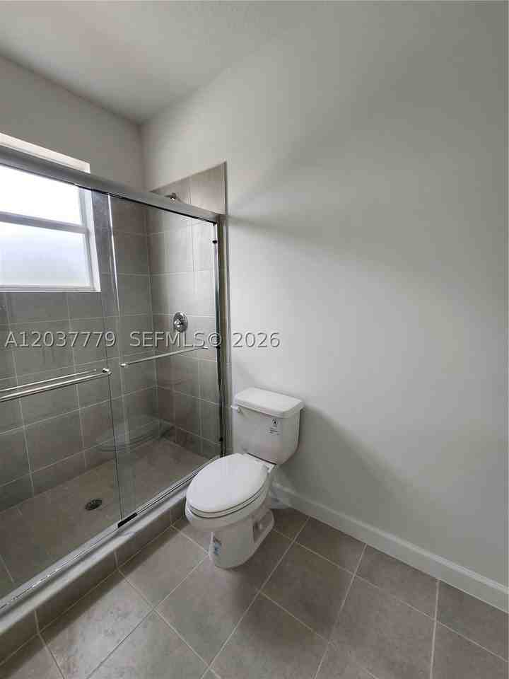 263 SE 11th Ct #0 - Photo 6 of 21