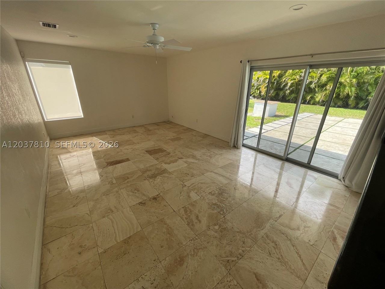 7361 Sw 117th Ter - Photo 5 of 15