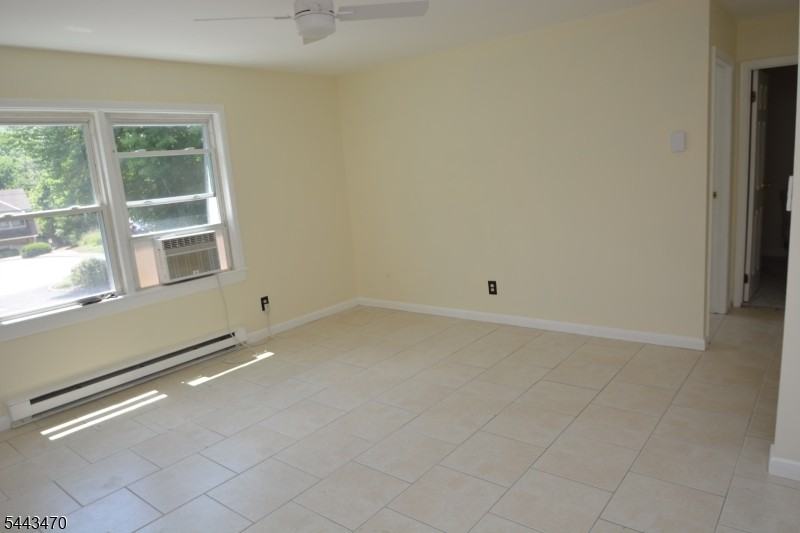 14 Oak Ridge Rd ##2 - Photo 4 of 12