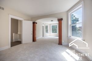 featured image of 2110 N Avers Ave #2