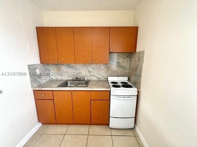 686 Ne 85th St #3B - Photo 2 of 5