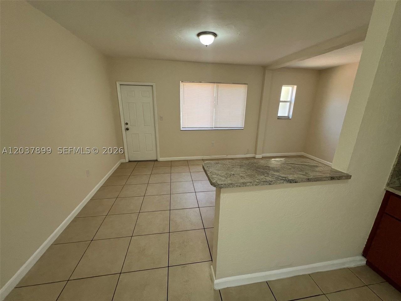 686 Ne 85th St #3B - Photo 4 of 5