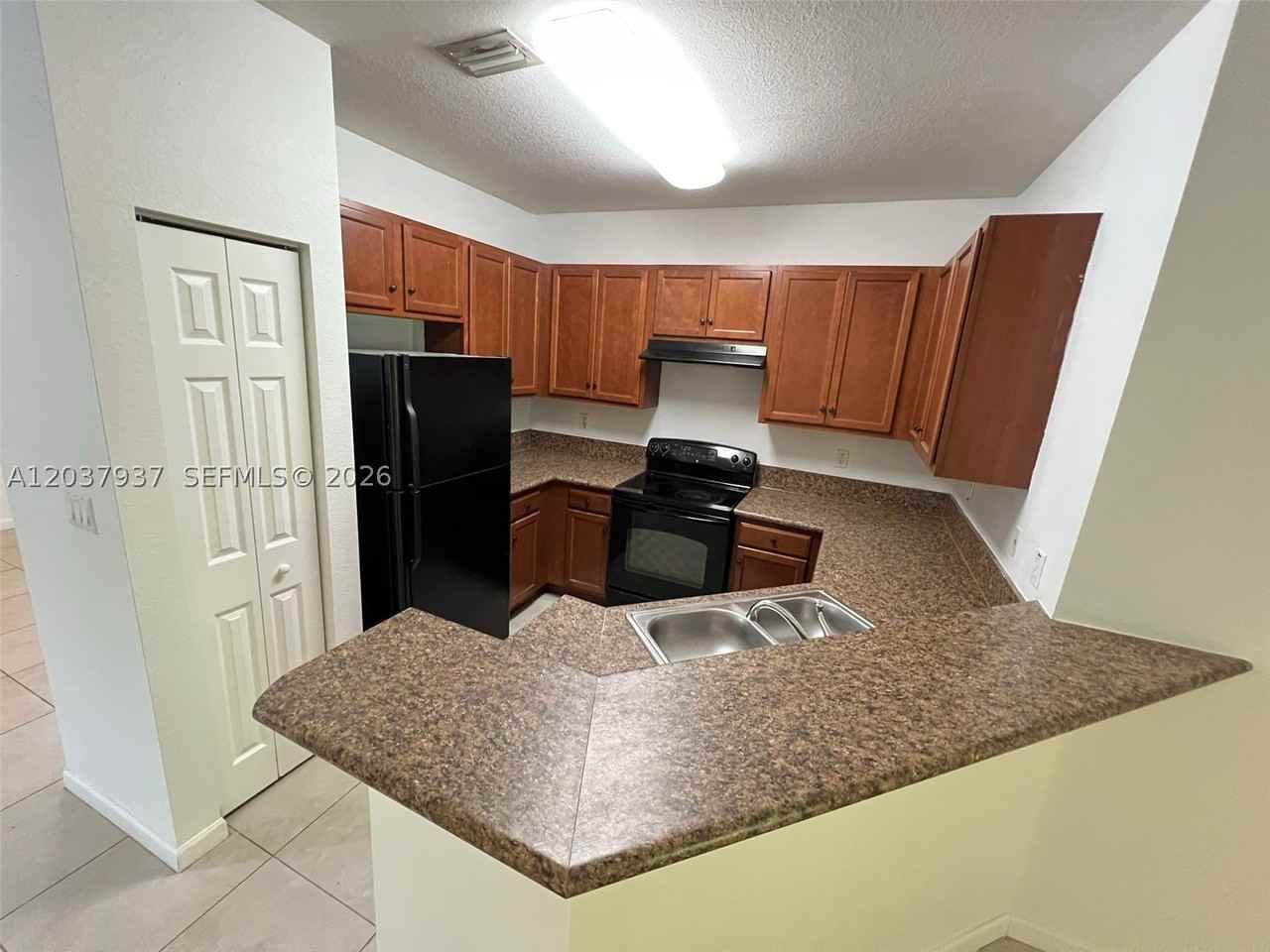 27568 Sw 143rd Ave #27568 - Photo 5 of 32