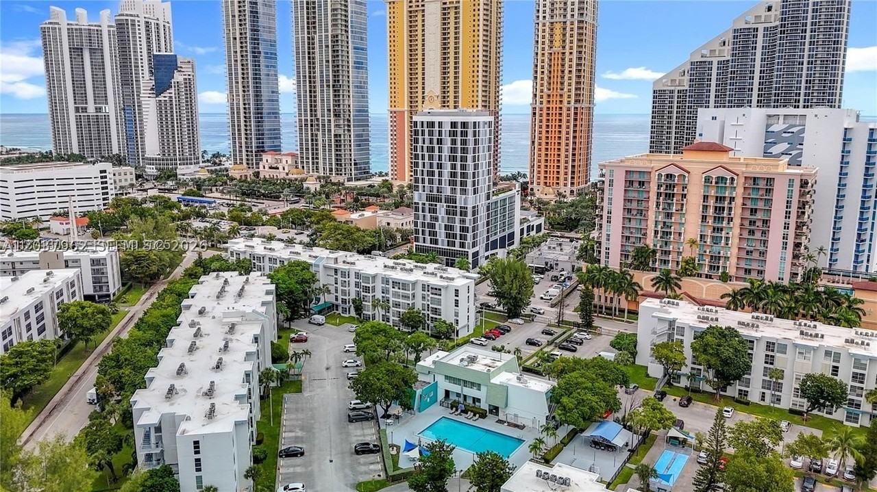 17560 Atlantic Blvd #501