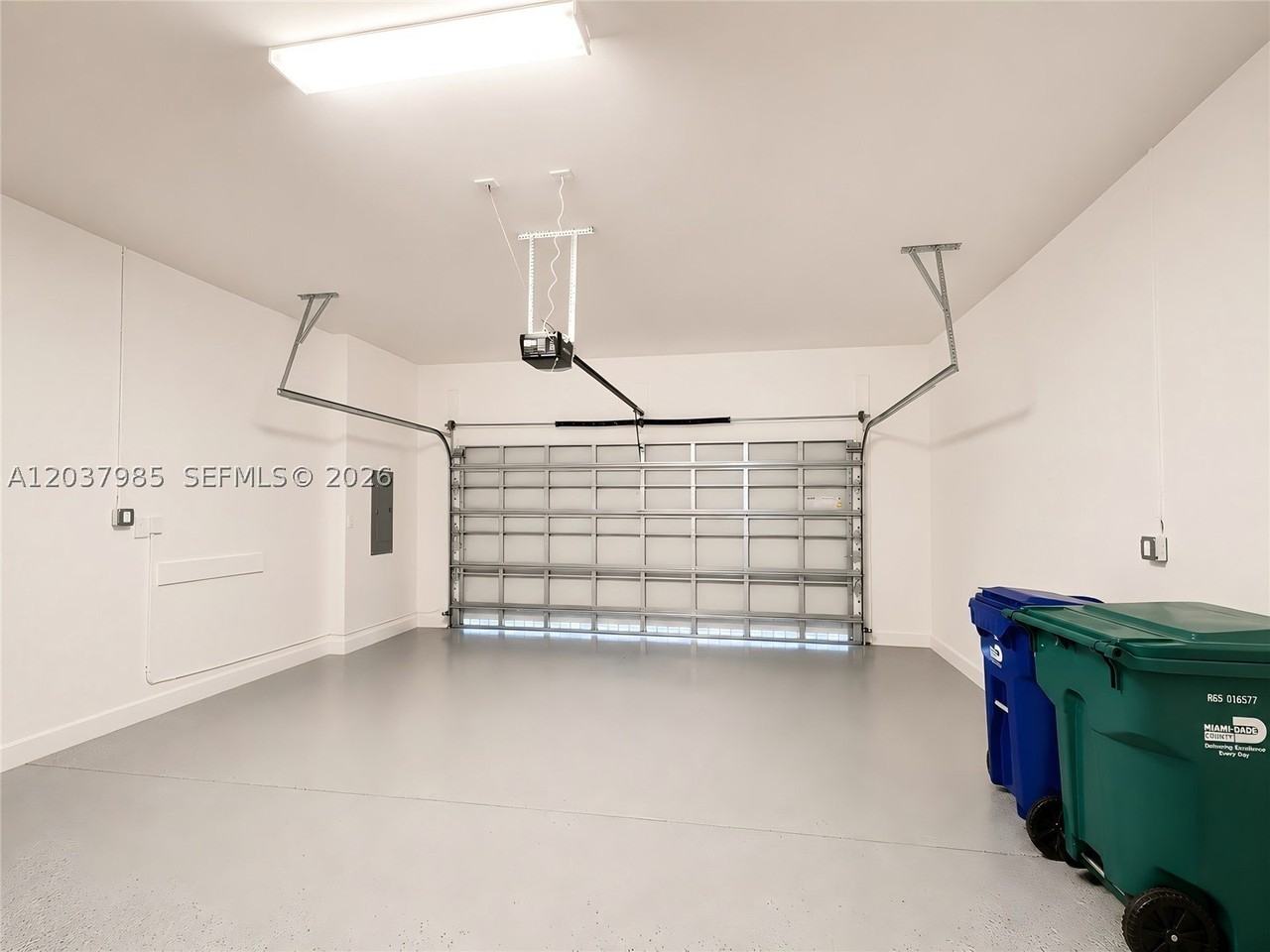 8185 Nw 42nd St #8185 - Photo 4 of 14