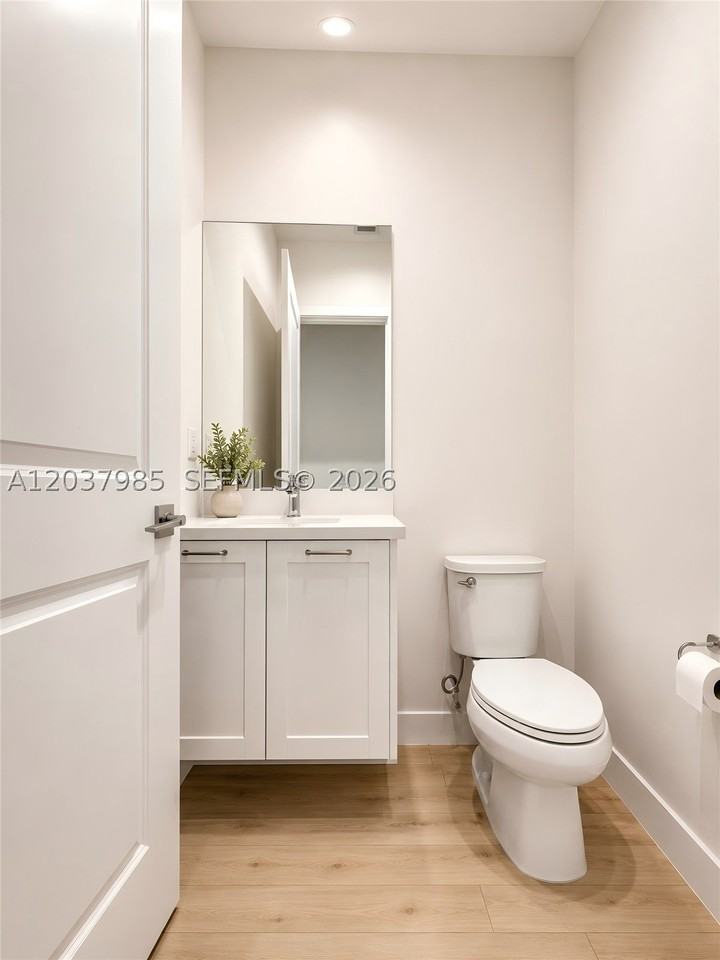 8185 Nw 42nd St #8185 - Photo 5 of 14