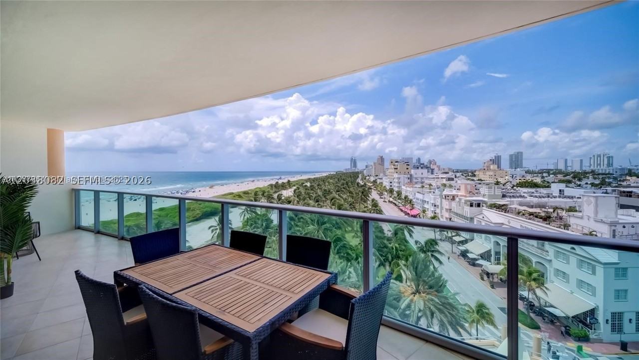 1455 Ocean Dr #902 - Photo 3 of 39