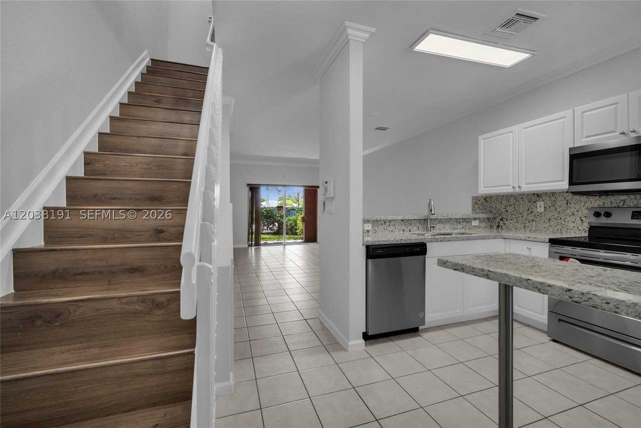 17359 Nw 7th Ave #1505 - Photo 2 of 28