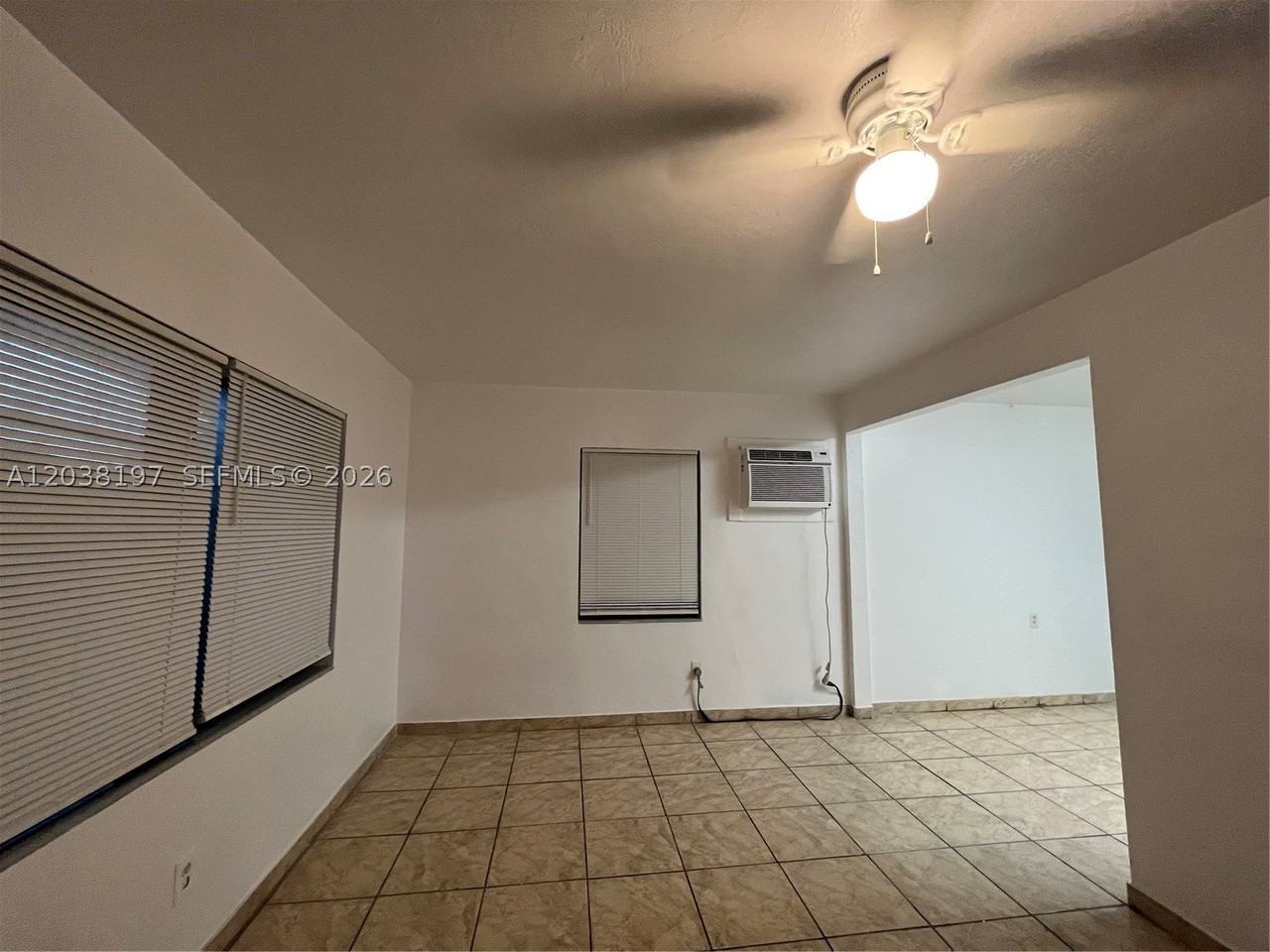6543 Sw 28th St - Photo 2 of 13