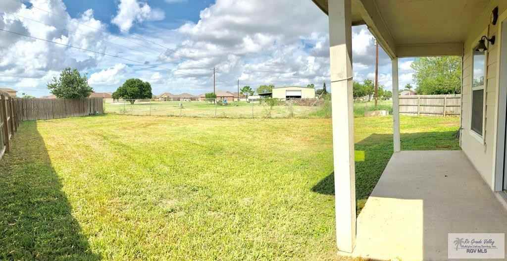 16311 Sunrise Blvd Apt B - Photo 5 of 12