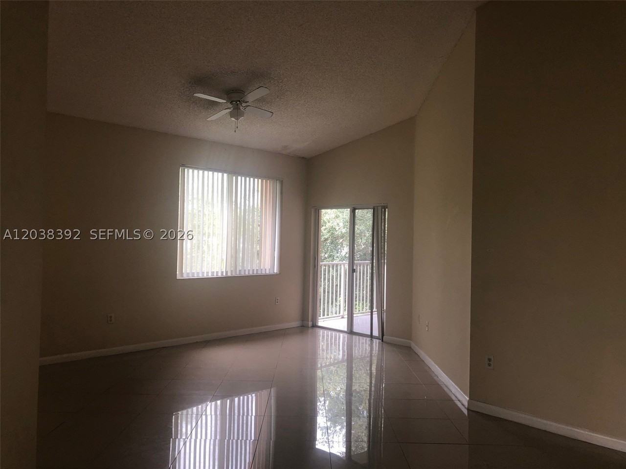 6992 Sw 39th St #I101 - Photo 2 of 26