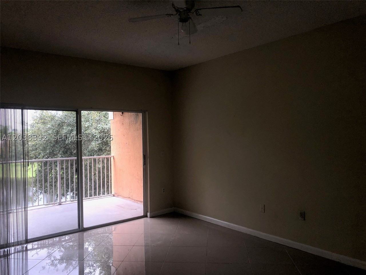 6992 Sw 39th St #I101 - Photo 3 of 26