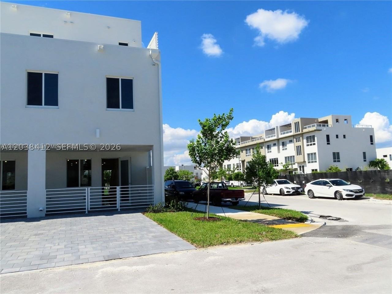 6401 Nw 103rd Pl #101