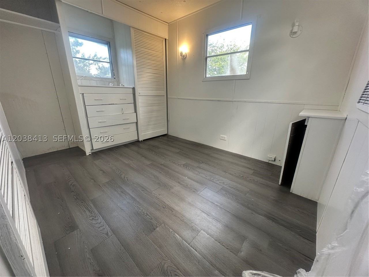 2961 Plumosa Ln #H - Photo 5 of 36