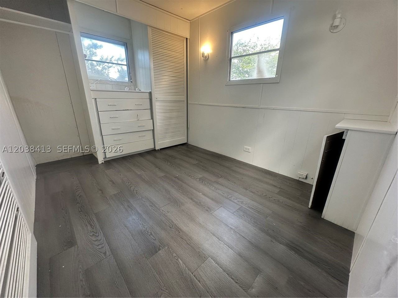 2961 Plumosa Ln #H - Photo 6 of 36