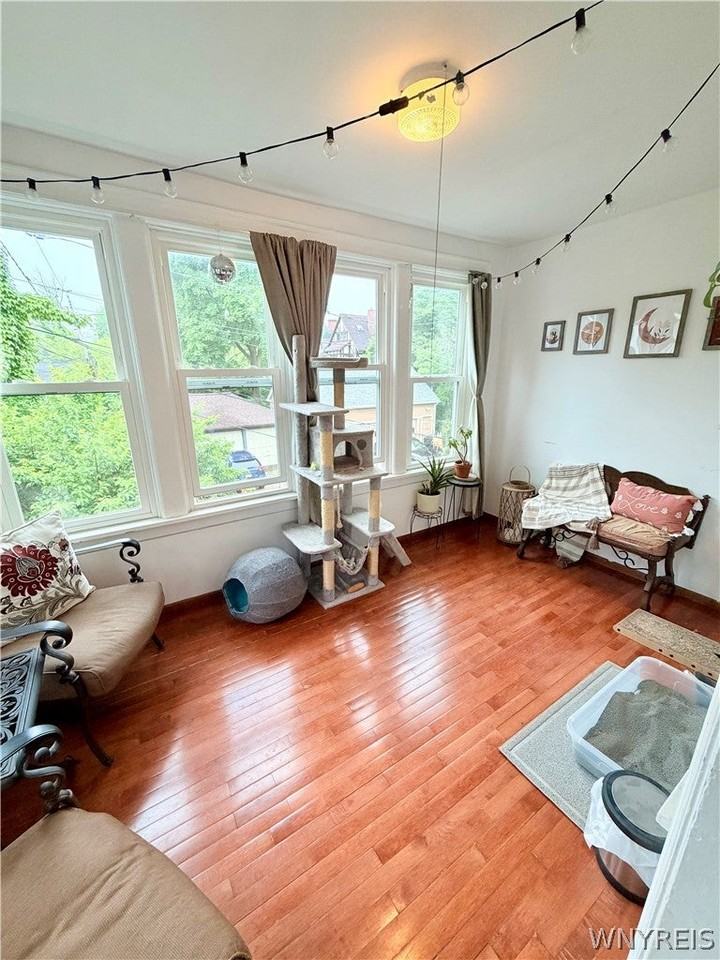 579 W Delavan Ave - Photo 5 of 14