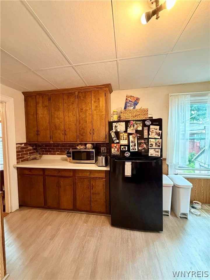 579 W Delavan Ave - Photo 6 of 14