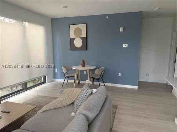 2201 Polk St #101 - Photo 2 of 18