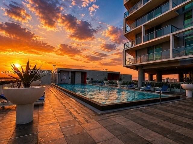 2000 Metropica Way #304