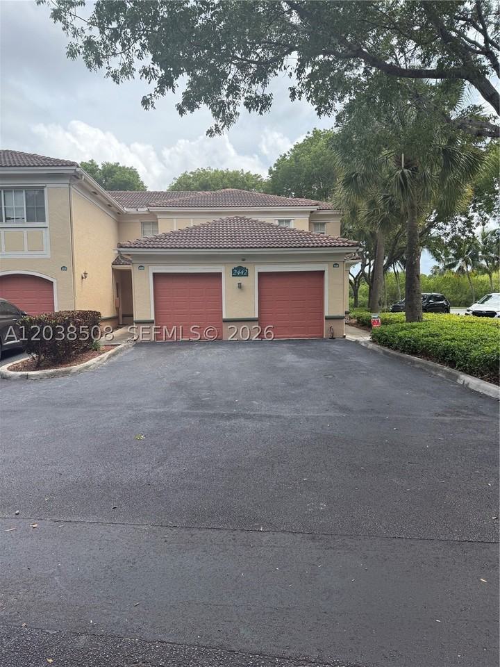 2442 Centergate Dr #206 - Photo 4 of 25
