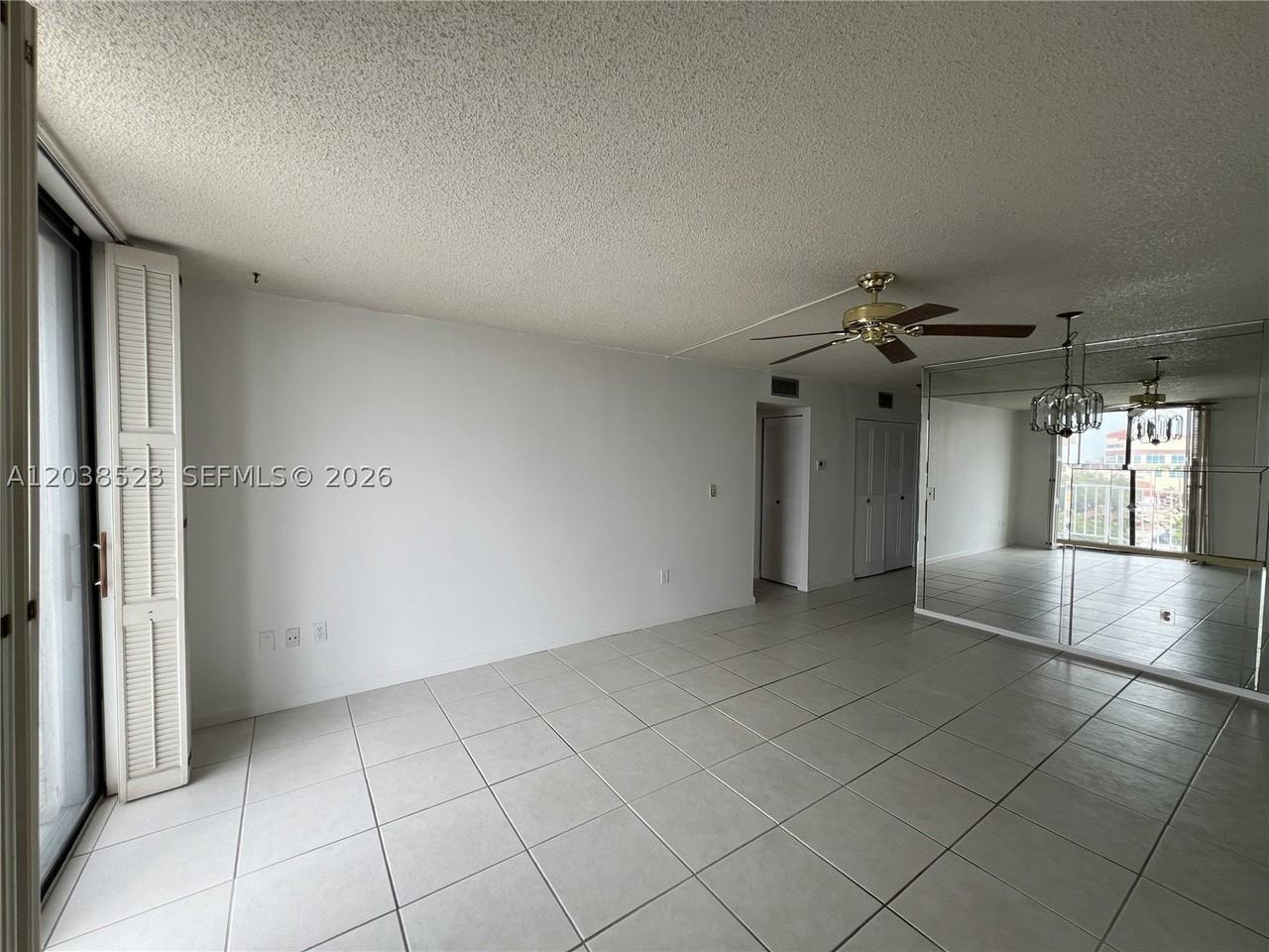 920 Ne 169th St #504 - Photo 2 of 9