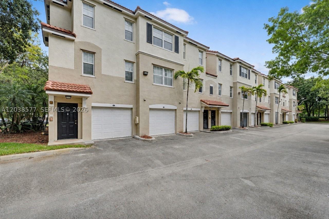 5880 W Sample Rd #203