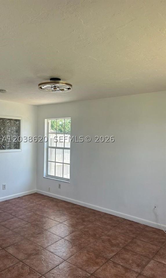 4020 Country Club Blvd #0 - Photo 7 of 11
