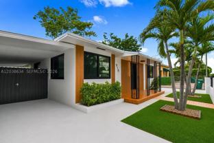 910 Sw 9th St - Photo 1 of 1