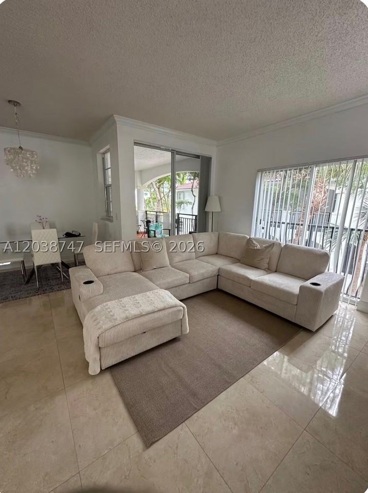 3125 Ne 184th St - Photo 4 of 37