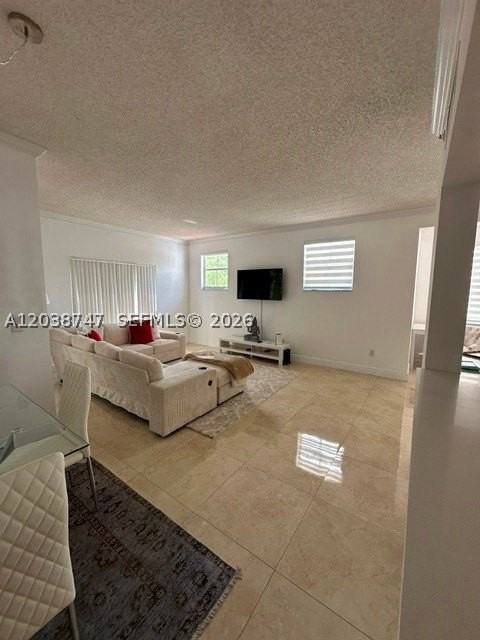3125 Ne 184th St - Photo 5 of 37