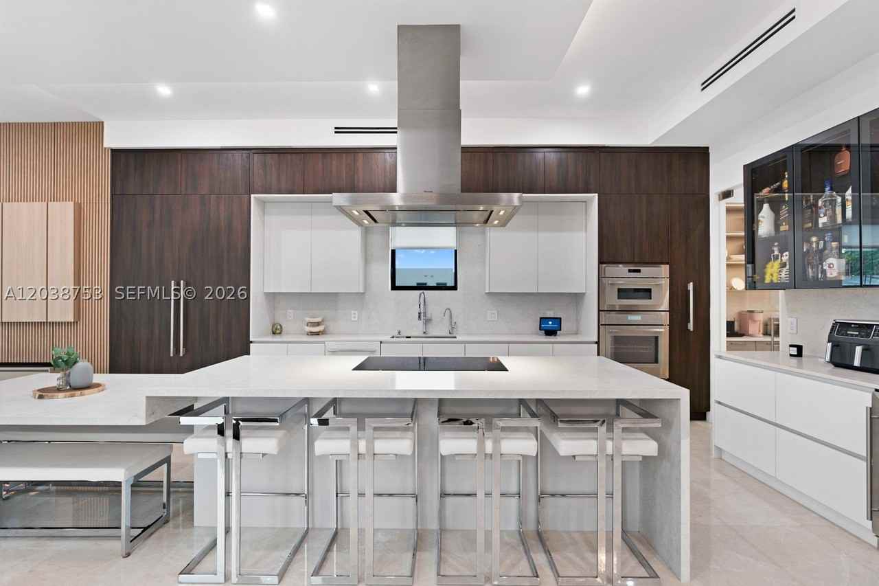 80 Nw 129th Ave - Photo 5 of 38