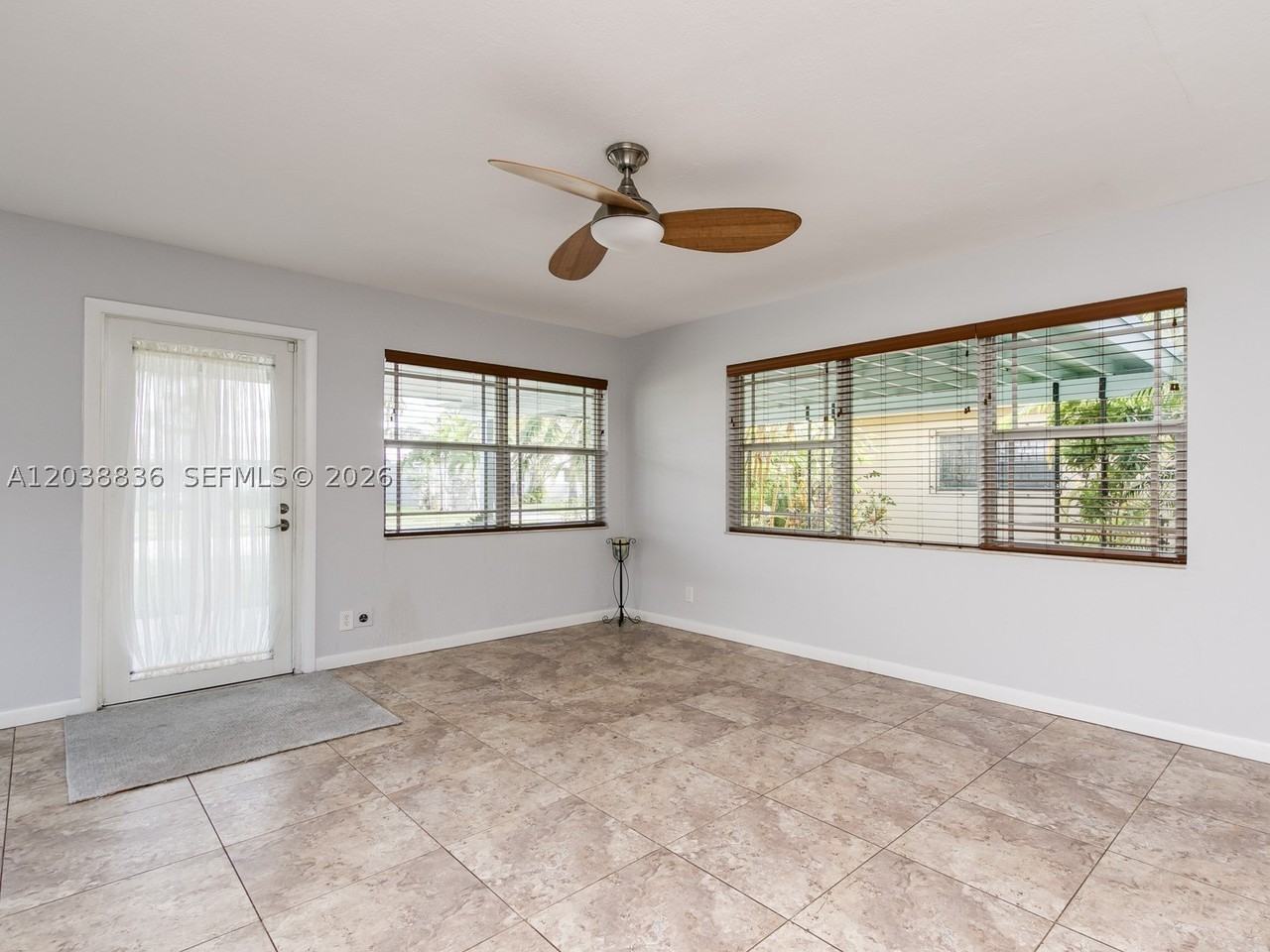 1540 Arthur St - Photo 7 of 21
